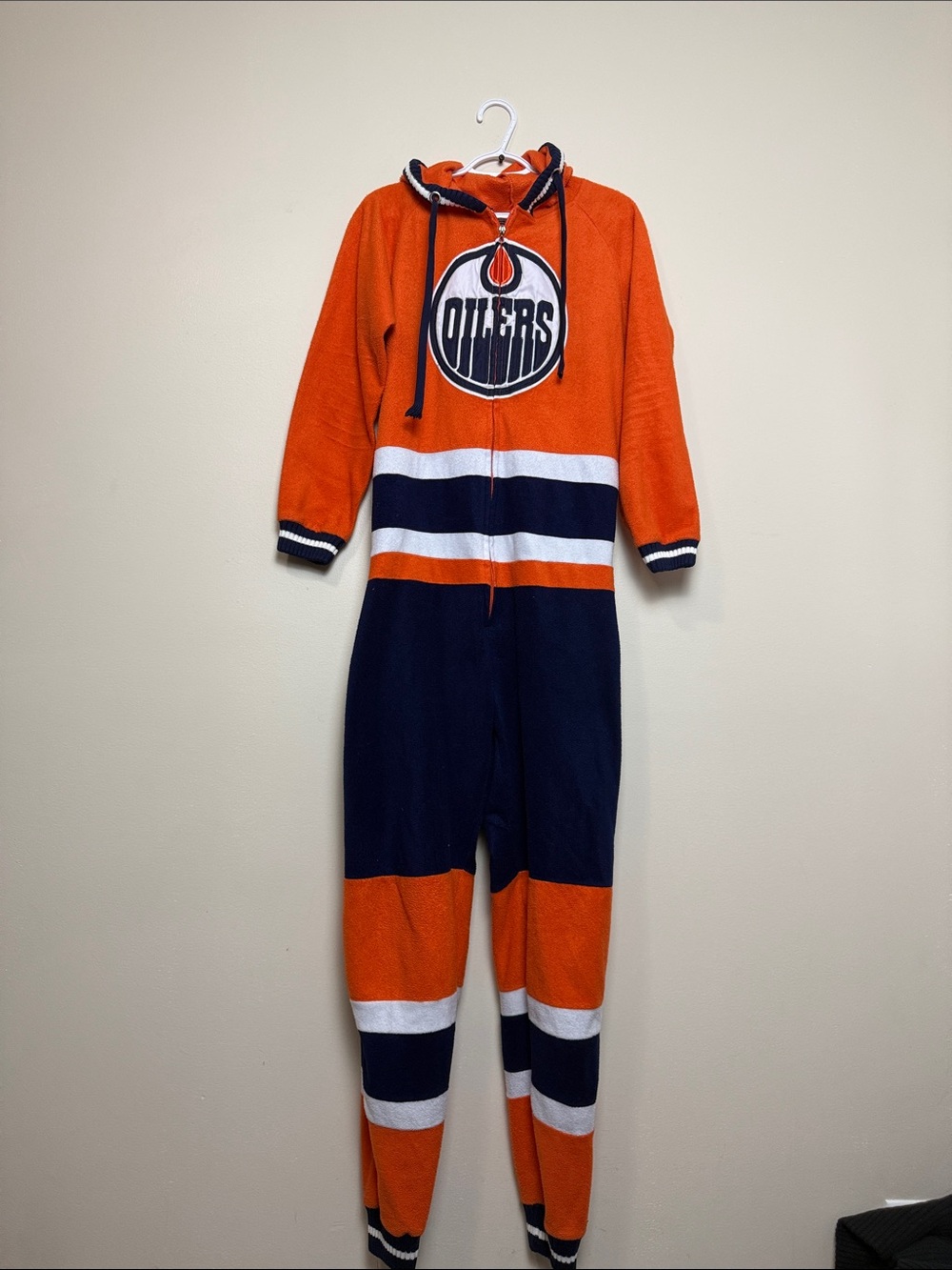 Hockey Sockey onesie women’s size M